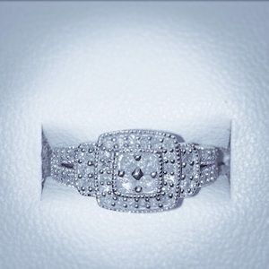 Beautiful Diamond Ring